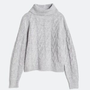 Like new! Giorgina Cowl Neck Sweater